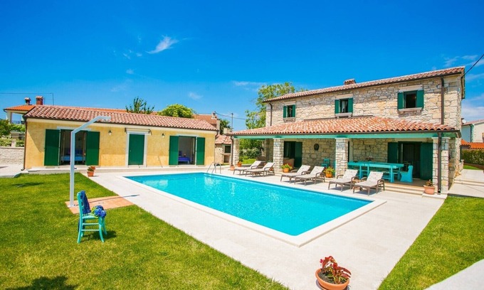 Radetici Villa | Charming Villa Luce Ribari