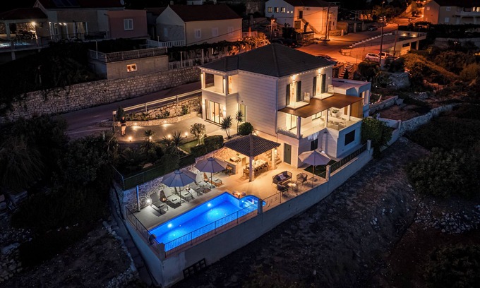 Zupa dubrovacka Villa | Charming Villa Maria with pool surrounded with a Mediterranean plants
