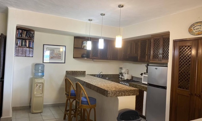 South Hotel Zone Villa | Charming Villa Salah in delightful Vallarta with WiFi, AC