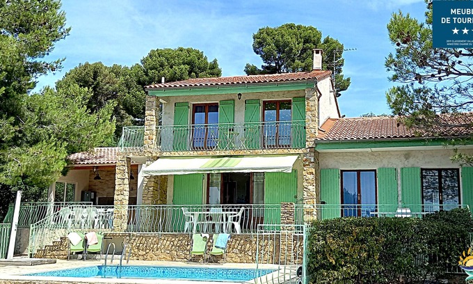 Ceyreste Villa | Charming villa with private pool and summer kitchen ♥ Near Calanques