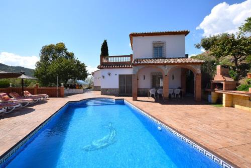 Arenas Villa | Charming villa with private pool near Arenas