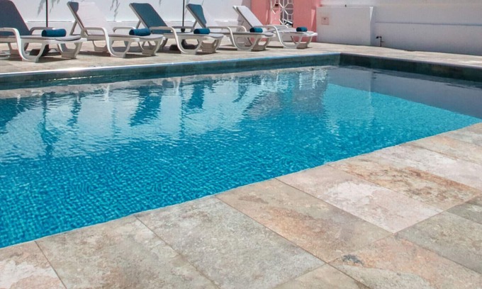 The Strip Villa | Charming Villa with Private Pool, A/C, and Wi-Fi