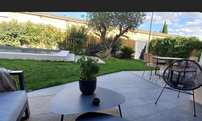 Aigues-Vives House | Charming village house with garden and swimming pool