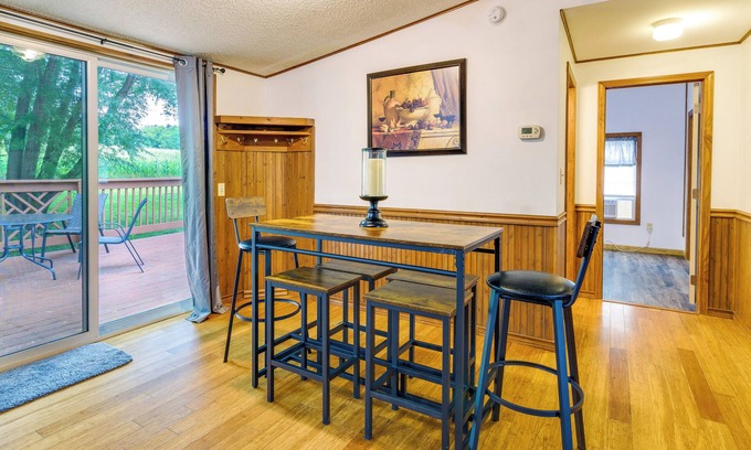 Watkins Glen Cottage | Charming Watkins Glen Home w/Deck & Yard!