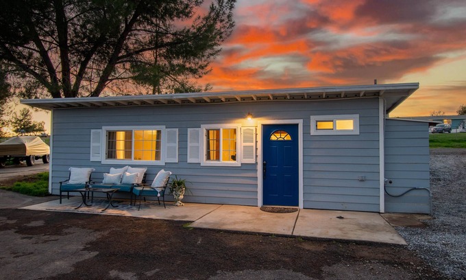Winchester House | Charming Winchester Guesthouse near Wine Country