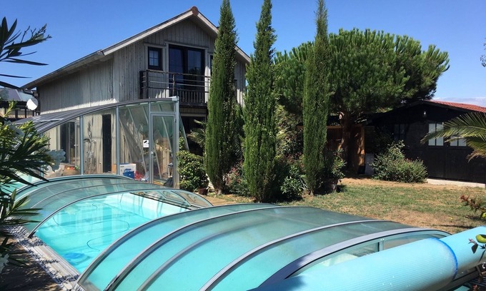 LHoumeau House | Charming wooden house in a very quiet hamlet