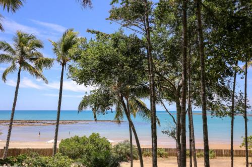 Curuipe House | Charmoso bangalô balinês pé na areia Outeiro das Brisas