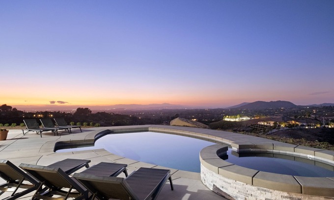 Temecula House | Chateau Evie James -high End Luxury Home W/pool,hot Tub,gameroom 5 Bedroom Home by RedAwning