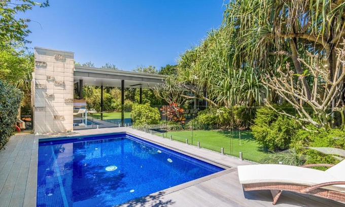 Kingscliff House | Chateau Le Mon