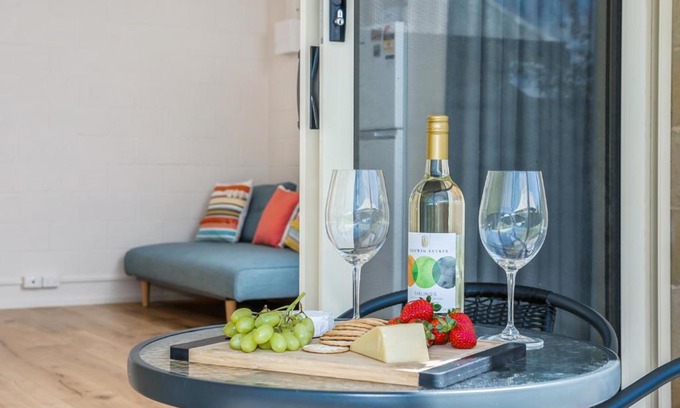 Lancelin Apartment | Chateau McNally