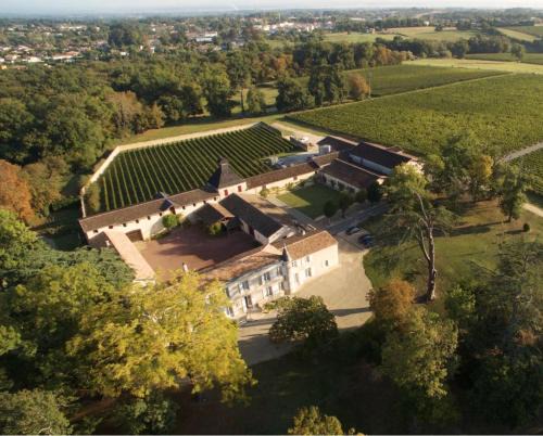 Tresses Bed & Breakfast | Chateau Sénailhac