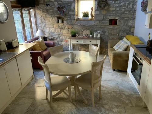 Rothbury House | Chater Cottage Rothbury