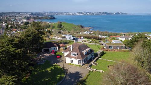 Paignton Apartment | Chauffeurs Cottage at The Stoep
