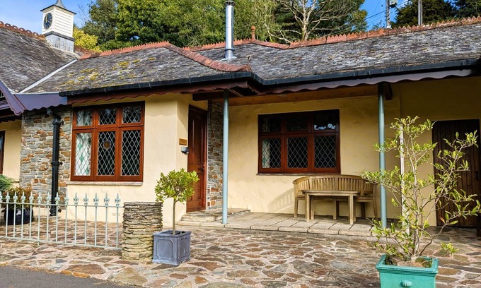 Trentishoe Cottage | Chauffeurs Cottage near Martinhoe