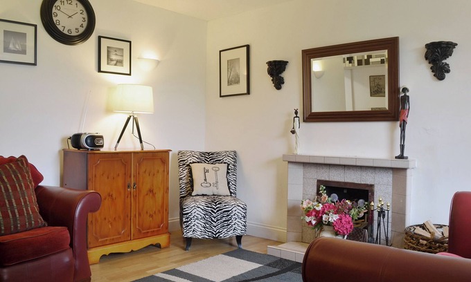 Kiltarlity Cottage | Checkers Cottage - Beaufort Estate