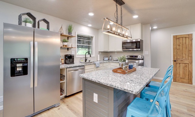 Checotah House | Checotah Vacation Rental w/Eufaula Lake Access!