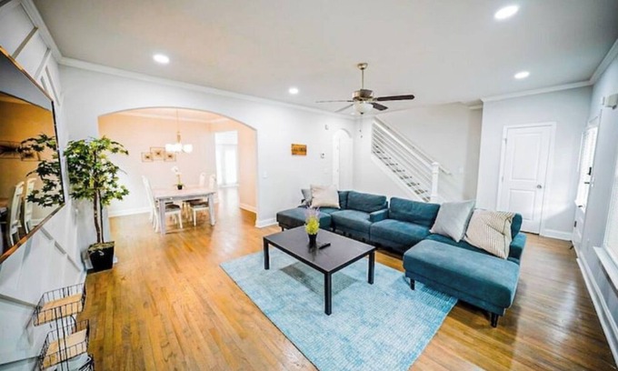 Pittsburgh House | Cheerful 4-bedroom in downtown Atlanta