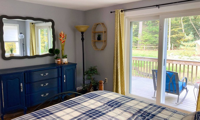 Granby House | Cheerful 4 bedroom residential country home