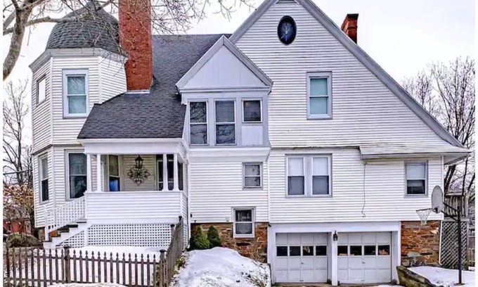 Lewiston House | Cheerful 7-Bedroom Home w/ Garage and Backyard
