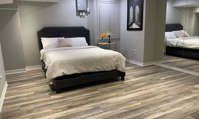 Brampton Villa | Cheerful home Brampton/Toronto