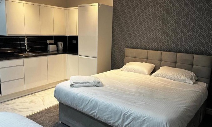 Cheetham Hill Hotel | Cheetham Hill Guest House