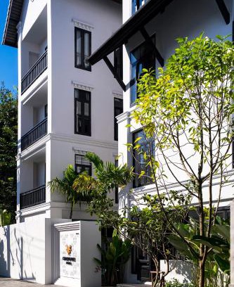 Old City Hotel | Cheeva Dee Hotel