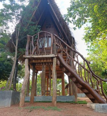 Habarana Ski Chalet | Chena Hut Habarana