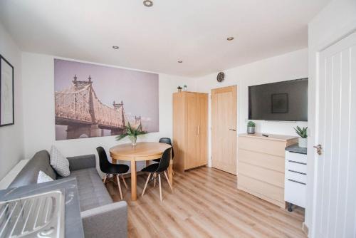 Doncaster Apartment | CHEQUER block of apartments
