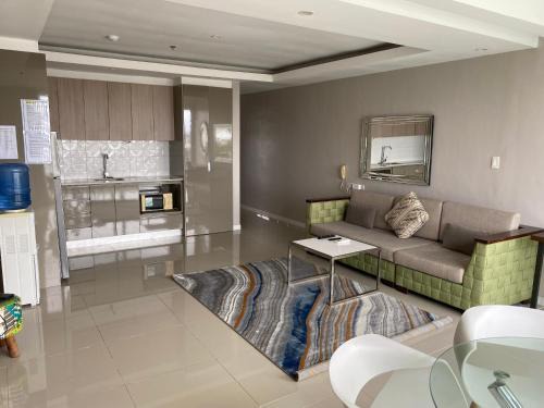 Olongapo Apartment | Chequers Suites Subic Bay