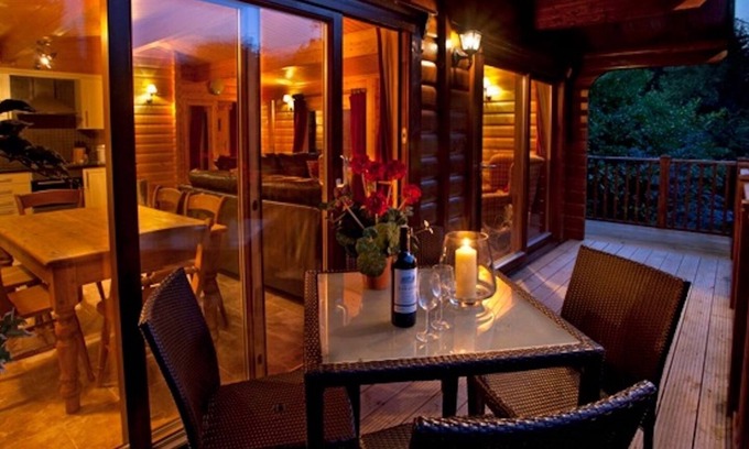 Oxford Cabin | Cherbridge Lodges Riverside Lodges Short Lets