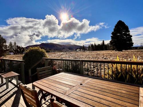 Lake Tekapo House | Cheriton Cottage - Lake Tekapo