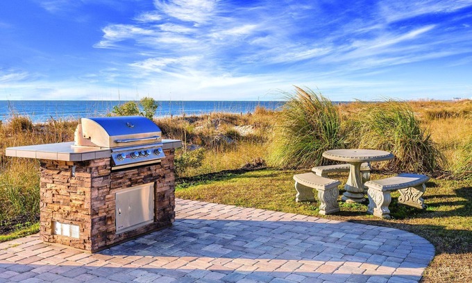 Cherry Grove Beach Resort | Cherry Grove Beach Resort best in SC.
