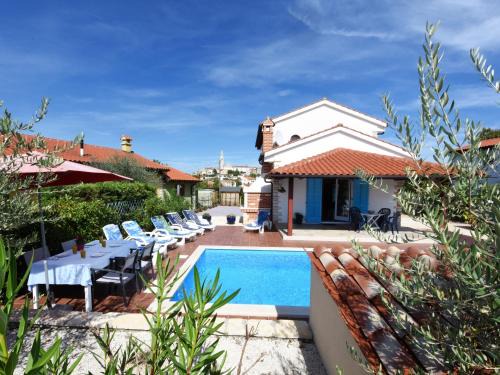 Strpacici Villa | Cherry House