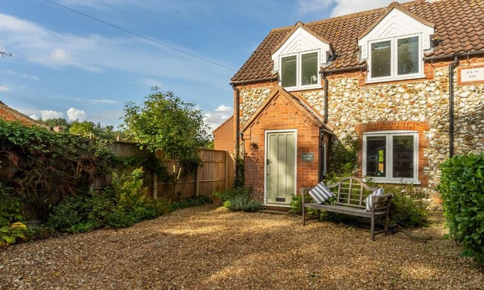 Great Bircham House | Cherry Tree Cottage GB