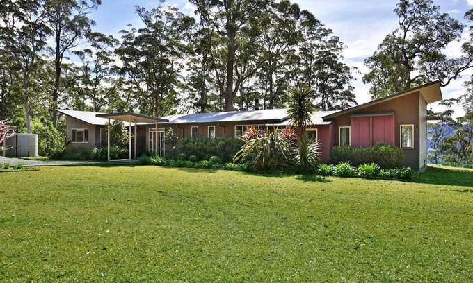 Wattamolla House | Cherrywood - A Modern Australian Bush Home