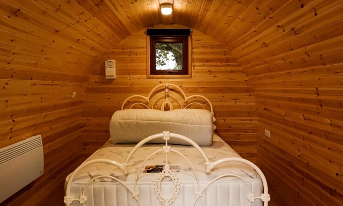 Bexhill-on-Sea Cabin | Chestnut Meadow Country Park