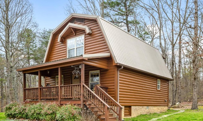Trenton House | Chestnut Oak Cottage