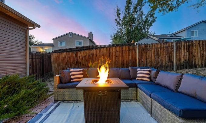 Cheyenne Meadows House | Cheyenne Meadows Hideaway | Pet Friendly | Views!