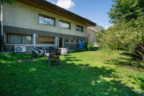 Saint-Jean-de-Maurienne Apartment | Chez Anna