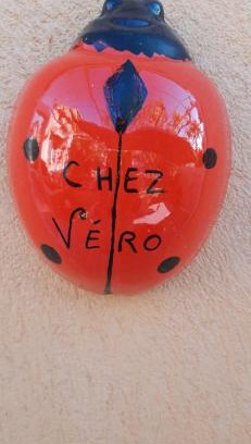 Aubagne Bed & Breakfast | CHEZ VERO - Chambre d'hôte privée - proche Cassis Ste Baume Marseille Le Castelet Agora - parking clos -