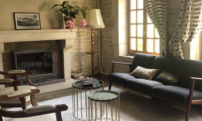 Druyes-les-Belles-Fontaines Other | Chic farmhouse in the Burgundy Countryside