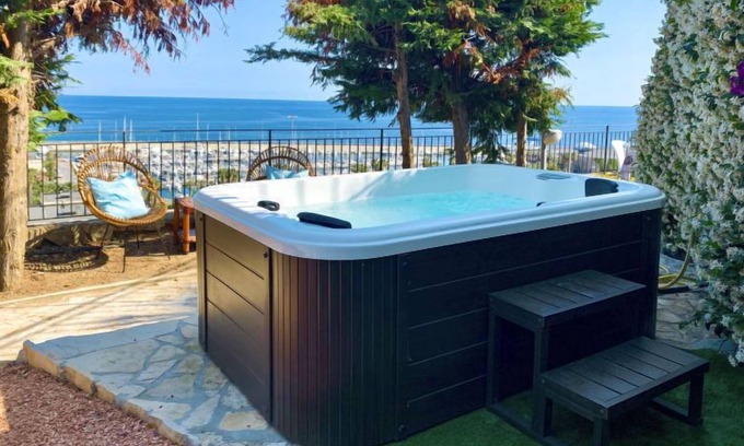 Santo Stefano al Mare Apartment | Chiara by Interhome