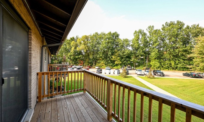 Mentor Apartment | Chic 1Bd Excellent for Professionals