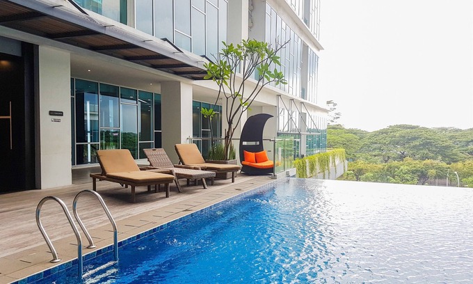Tangerang Apartment | Chic 1BR Brooklyn Apartment near IKEA Alam Sutera