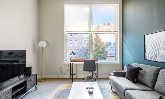 Penn Quarter Apartment | Chic 1BR in Penn Quarter w/Pool + large garden, near metro by Blueground
