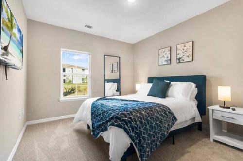 Melbourne Apartment | Chic 2 BD/2 BA Condo: Serene Escape in Melbourne
