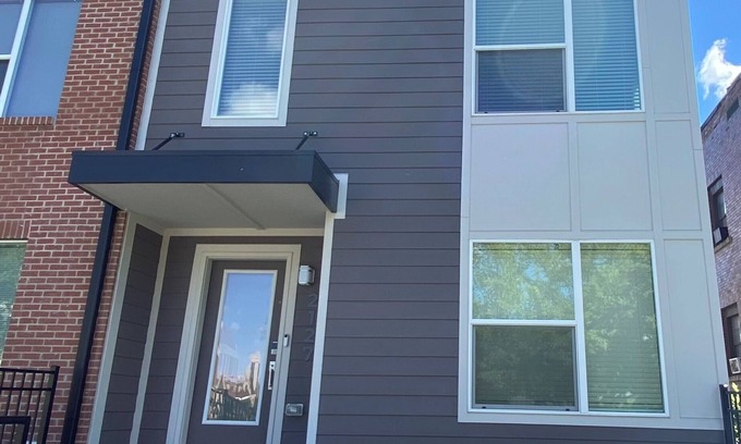 Near Northside House | Chic 2-bedroom townhome near Bottleworks and Downtown