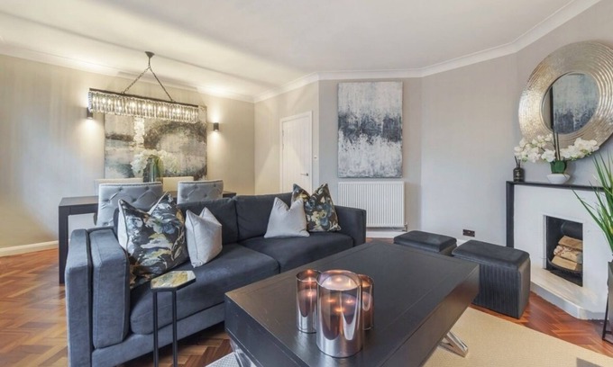 Northwood Apartment | Chic 3-bedroom with luxury decor and WiFi in delightful Northwood