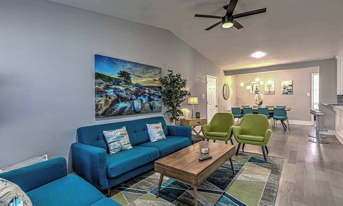 Parker Lane House | Chic 4 BDR for 9 Near DT & Mins to Lady Bird Lake!