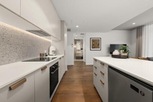 Braddon Apartment | Chic and Elegant 1-Bed in Unbeatable Location